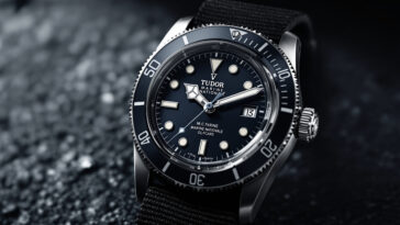 découvrez la tudor marine nationale, une montre de plongée militaire alliant robustesse, précision et design intemporel, idéale pour les amateurs d'horlogerie et d'aventures sous-marines.