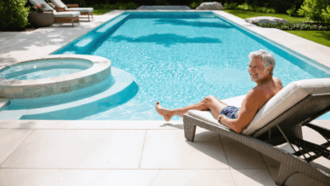 découvrez notre guide complet pour choisir la piscine ou le spa idéal et apprendre à les entretenir facilement afin de profiter pleinement de votre espace détente toute l'année.